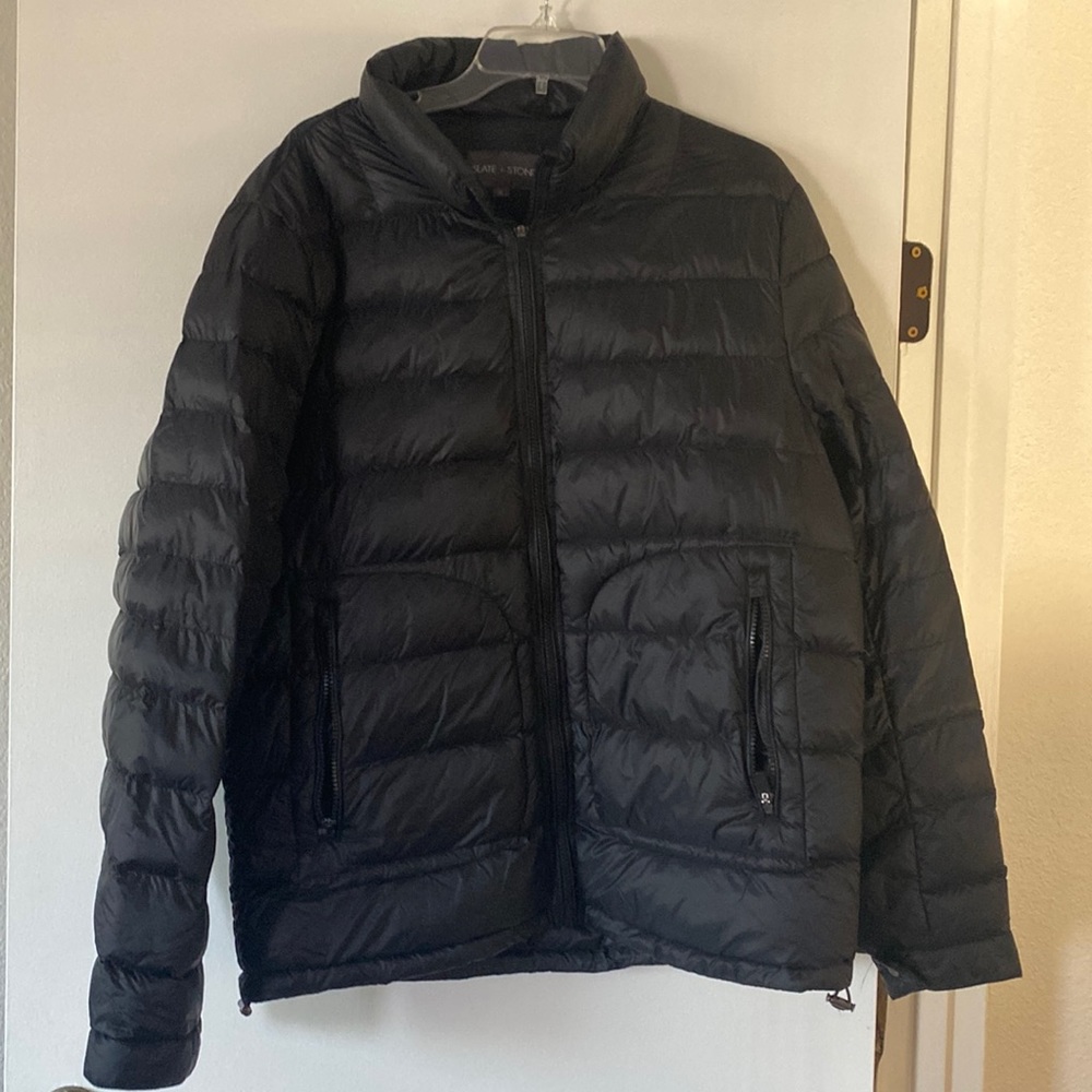 Like New Mens Black Puffer Jacket